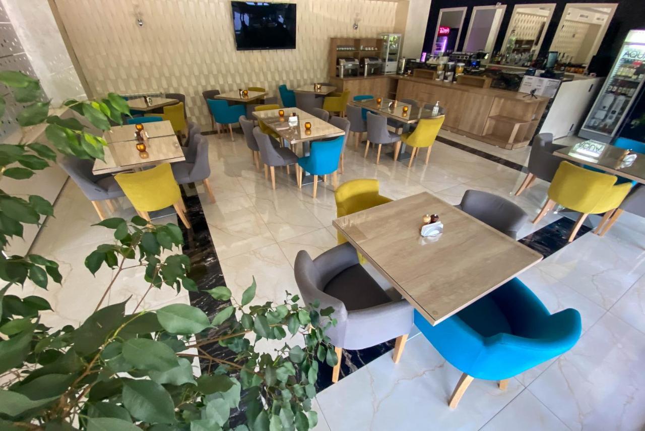 Hotel Nevada 콘스탄차 외부 사진